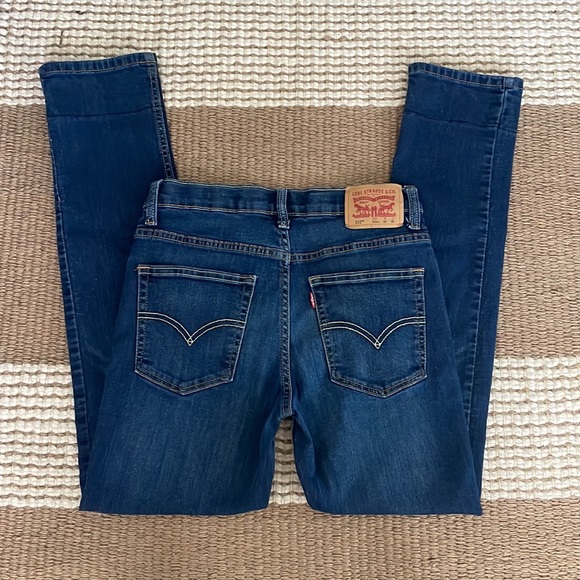 Levi’s Jeans! - Picture 3 of 6